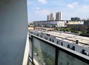 新加坡花园 纯毛坯 5楼+6楼 125+60平+65平大露台+车库。面对金鹰靠大润发