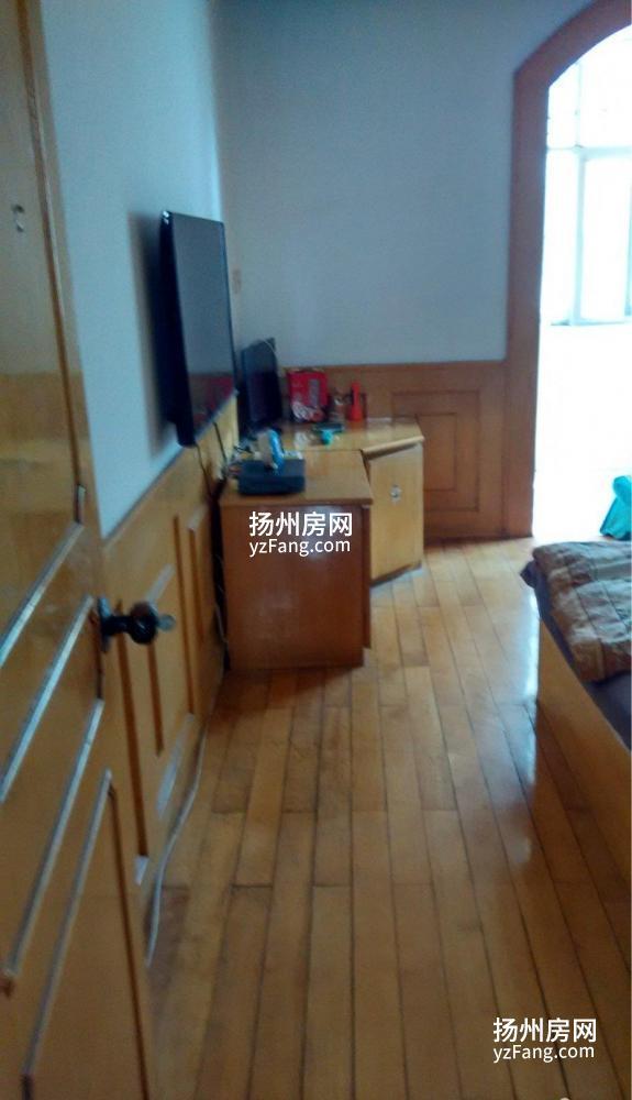出售浦东三村2楼两室一厅 满五唯一 步行学校